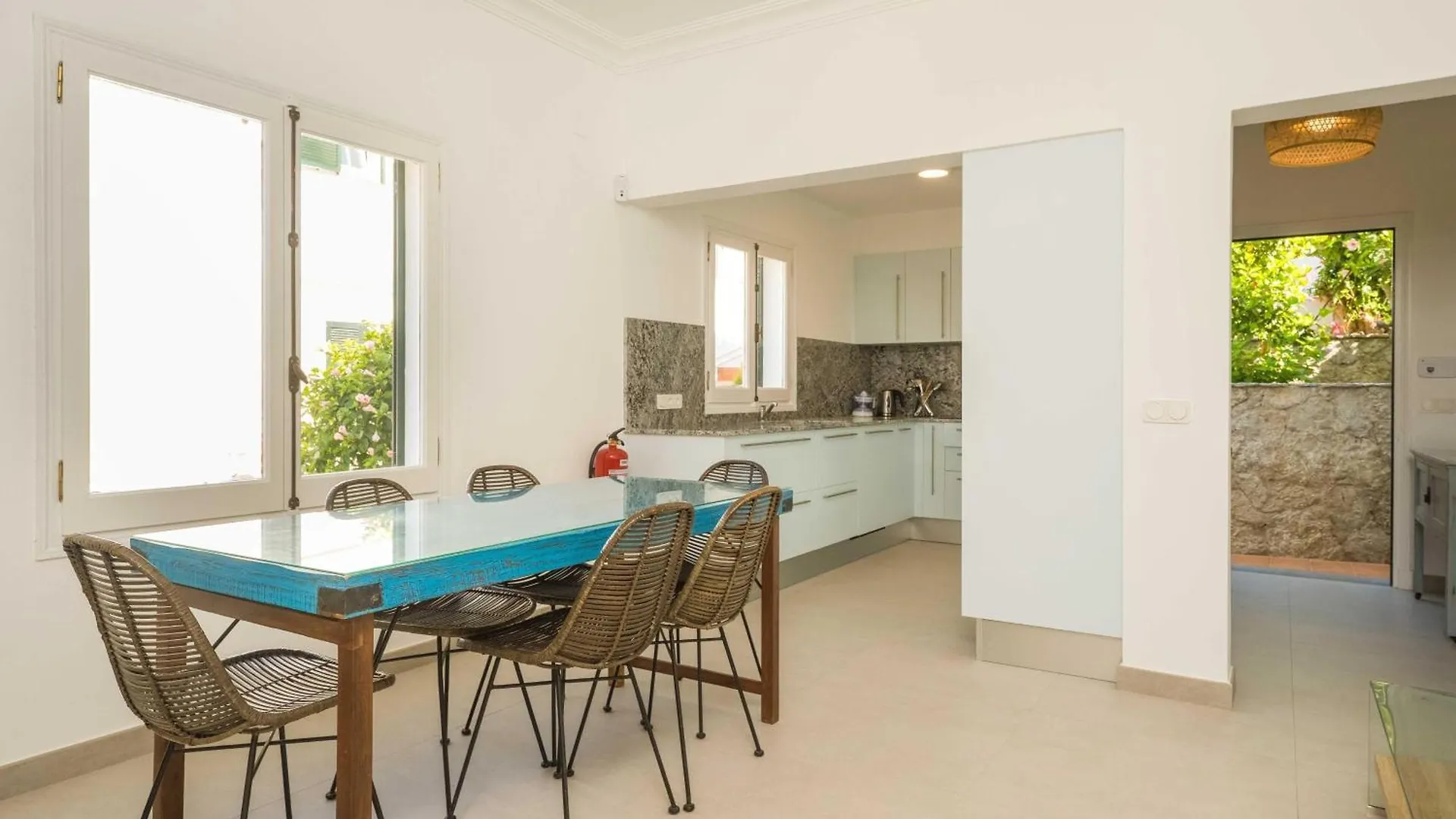 Villa Arena إيز ميركاذال